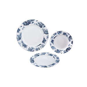 Juego de Mesa de Porcelana Azul de 18 Piezas, Estilo Inglés - Product Image 1