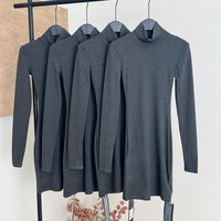 Robe en tricot à col montant et manches bouffantes, design original CYNR, sensation haut de gamme, logo brodé, coupe ajustée, style vintage, antistatique