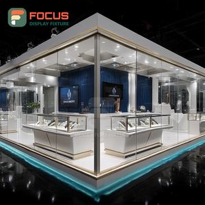 Vitrina de Vidrio Comercial para Exhibición Interior de Joyería, Superficie Pulida, Alta Visibilidad - Product Image 4