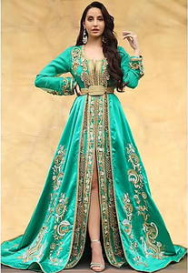 Hermoso Vestido de Novia ATIYA LIBAS, Lehenga Choli con Bordado Zardozi, Material de Acetato, Largo hasta el Suelo, Estilo de Oriente Medio - Product Image 4