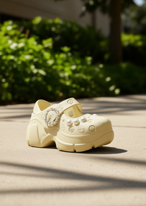 Zoccoli con perle stile Mary Jane per donne e ragazze, taglia 27, estivi, morbidi, leggeri, suola in EVA, tomaia in plastica - Product Image 2