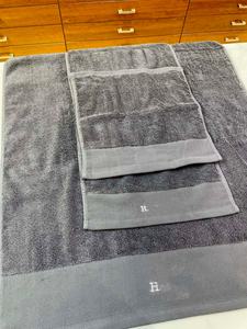 Nouvel ensemble de serviettes de bain en coton de haute qualité, tendance et très vendu, avec logo personnalisé, 3 pièces pour hôtel et salle de bain, collection 2025 - Product Image 3