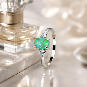 Anello ovale geometrico intarsiato, gioiello da dito semplice e alla moda - Product Image 2