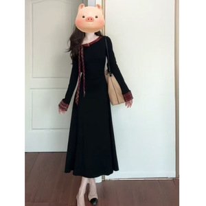 French Hepburn Style Little Black Dress With Bow Long Sleeves Women's Autumn 2025 Slimming Mid Length Sheath Dress - Product Image 5