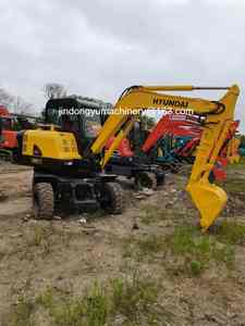 Hyundai 60W-7 d'occasion à prix avantageux, en parfait état de marche, bien protégé et en bon état de fonctionnement - Product Image 3