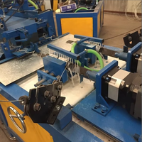 Máquina Personalizable para Fabricar Cadenas de Eslabones con Control de Tamaño de Malla Variable, Software de Diseño Asistido por Computadora y Función de Programación de Patrones