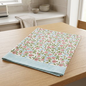 Nappe en coton imprimée florale de luxe faite à la main, de haute qualité, blanche, rose, verte, motif pastoral, lavable, écologique, pour usage domestique - Product Image 3