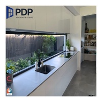 Ventana Triangular Fija de Aleación de Aluminio Estilo Victoriano PDP con Rejilla Magnética y Pantalla Plegable para Cocina o Uso en Granjas