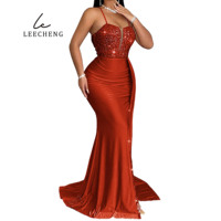 Rotes Pailletten-Sommer-Maxikleid mit Spaghettiträgern, schulterfrei, hohem Seitenschlitz, Spitze, offenem Rücken, Meerjungfrauen-Silhouette, Schleppe