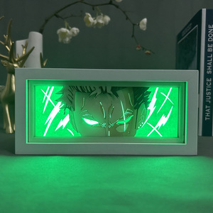 230 Designs Lámpara LED de Papel Tallado 3D de Moda con Diseños de Anime de One Piece (Zoro y <span class=keywords><strong>Luffy</strong></span>), con Cubierta de Acrílico ABS, En Stock - Product Image 1