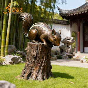 Statue de chipmunk en bronze D&Z Art Group, figurine d'animal artisanale pour la décoration de jardin, de maison, de bureau ou d'extérieur - Product Image 2