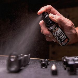 Mossy Oak Clp One <b>Step</b> Gun Oil Multi Functional Lubricant For Hunting And Outdoor Equipment Maintenance - Product Image 2