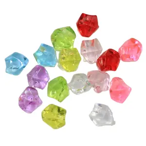 Zerdrückte Eisfelsen Diamanten Kunststoff Eiswürfel Acryl Klarperlen künstliche Kristalle Edelsteine für Heimdekoration