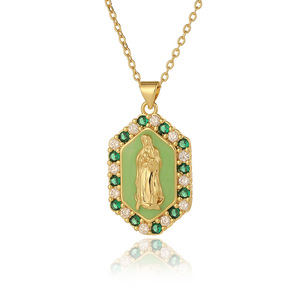 Collar KOMI con Colgante de la Virgen María en Oro de 18K con Circonitas Cúbicas y Esmalte Dorado, Collar con Medalla Milagrosa - Product Image 6
