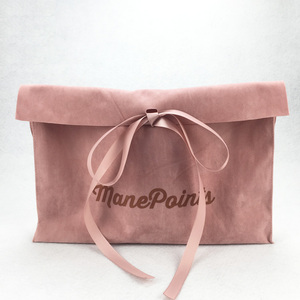 Pochette d'emballage pour bijoux en velours avec logo personnalisé imprimé et sacs cadeaux en daim avec bouton doré pour bijoux - Product Image 6