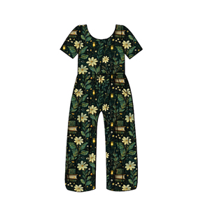 Combinaison à manches courtes et col rond pour filles en soie de lait, barboteuse à jambes larges pour tout-petits avec poches et imprimé intégral - Product Image 1