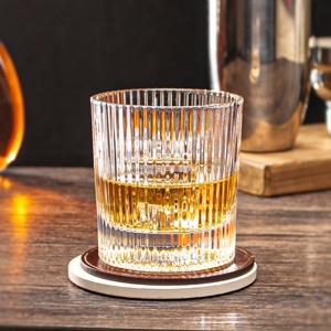 Bicchieri da Whisky in vetro trasparente a righe verticali unici da 10 once bicchiere da Whisky