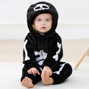 Pijamas de Franela Michley con Diseño de <span class=keywords><strong>Calavera</strong></span> para Halloween, Novedad 2026, Venta Caliente, Pijama Enterizo con Capucha de Dibujos Animados para Recién Nacidos de 0 a 3 Años - Product Image 1