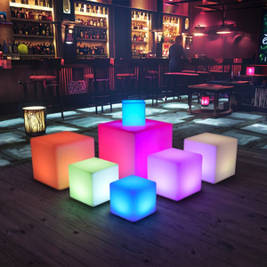 Có thể sạc lại RGB màu sắc thay đổi ánh sáng với điều khiển từ xa <span class=keywords><strong>LED</strong></span> <span class=keywords><strong>Cube</strong></span> ghế đồ nội thất ngoài trời cho nhà vườn Đảng cho quán bar - Product Image 1