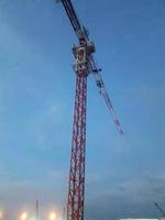 Grue à tour à plateforme plate 10T avec moteur à engrenages - Moment de charge élevé QTP6520-HS6520P