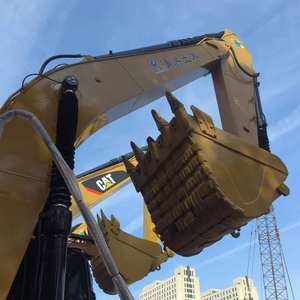 Excavadora Usada Caterpillar 330D2 330GC Modelo 2020, Peso Operativo de 30 Toneladas, Capacidad de la Cuchara de 1.2m, Componentes Principales: Bomba y Motor - Product Image 2