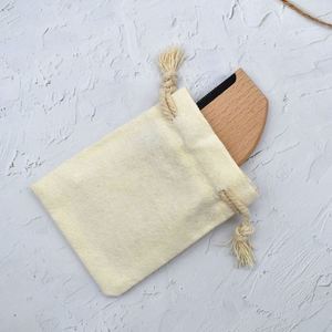 Peine para Suéter Portátil con Logotipo Personalizado, Peine de Madera Ecológico para Cachemira con Bolsa - Product Image 6