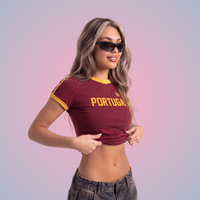 T-shirts et hauts d'été pour femmes à manches courtes, coupe ajustée, coupe courte, avec logo de la série Pays Personnalisés, color block et imprimé lettres
