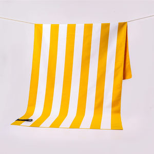 Serviette de plage en daim microfibre durable anti-sable en tissu éponge personnalisé XXL écologique - Product Image 2