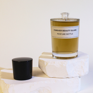 Flacon de parfum recyclable, nouveau design, cylindrique, vide, en verre ambré, avec <span class=keywords><strong>un</strong></span> grand bouchon noir. - Product Image 2