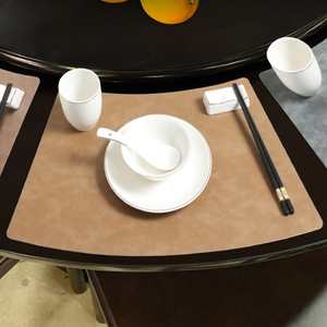 Mantel individual reutilizable en forma de abanico de cuero de PVC de lujo ligero moderno para uso en restaurante de Hotel de alta gama estera de aislamiento de alta calidad - Product Image 3