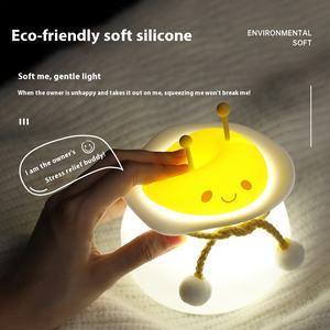 Stock de produits créatifs en caoutchouc LED veilleuse intelligente pour robinet d'ambiance en lapin rose chat bleu abeille jaune avec activation vocale - Product Image 3