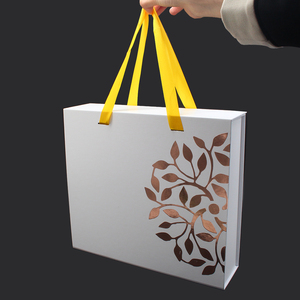 Wholesale Luxury <strong>Empty</strong> Large Cardboard Sweater Packaging <strong>Hamper</strong> Gift <strong>Box</strong> - Product Image 6