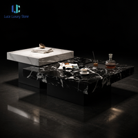 Table à manger en marbre blanc Calacatta |   Plateau en pierre naturelle polie, veinage gris intense, luxe moderne, villa, hôtel, restaurant, taille personnalisée