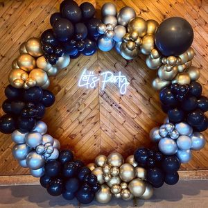 Kit <span class=keywords><strong>de</strong></span> Guirnalda <span class=keywords><strong>de</strong></span> Globos Metálicos <span class=keywords><strong>de</strong></span> Látex en Negro, Dorado y Plateado, 108 Piezas, para Decoración <span class=keywords><strong>de</strong></span> Fiestas <span class=keywords><strong>de</strong></span> Cumpleaños, Graduación y Despedidas <span class=keywords><strong>de</strong></span> <span class=keywords><strong>Soltera</strong></span> - Product Image 4