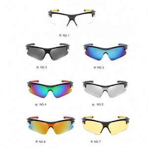 แว่นกันแดดปั่นจักรยานแบบ unisex สำหรับผู้ชายและผู้หญิง - แว่นตากันลมสำหรับเล่นกีฬากลางแจ้ง ป้องกันดวงตา เลนส์ PC ป้องกันรังสียูวี 400 ใช้ได้ทุกฤดู - Product Image 2