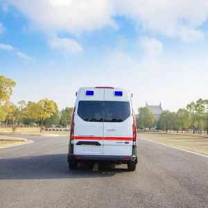 Nouvelle <span class=keywords><strong>ambulance</strong></span> à transmission automatique diesel Euro 5, longueur 3-8m, équipement médical, vente directe d'usine - Product Image 3