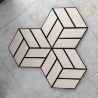 Tuiles acoustiques en feutre incurvées en V CNC avec autocollants, aspect bois hexagonal, panneaux acoustiques insonorisants en feutre PET pour murs et plafonds