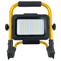 Lampe de travail LED rechargeable au lithium 6V DC, trépied pliable, IP44, 1500 lumens, blanc chaud, angle de faisceau 120°, portable pour atelier