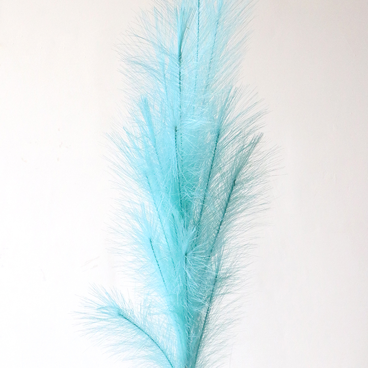 สีฟ้า