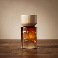 Nouveaux flacons de parfum en verre cristal rond très populaires, 30 ml, 50 ml, 100 ml, avec vaporisateur et boîte d'emballage