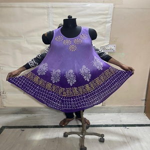 Robes décontractées mini sans manches en crêpe unie délavée à l'acide avec décoration de perles tissées et taille tombante - Product Image 2