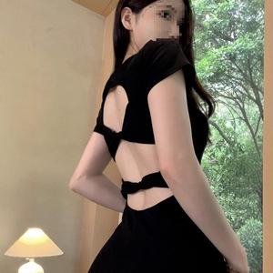 Backless Bodycon Dress Black Solid Color Long Skirt Evening Wear - Product Image 2