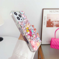 Bracelet de vente chaude Bling gros diamant paillettes papillon acrylique luxe fleur étui de téléphone portable pour Iphone 11 12 13 14 15 16