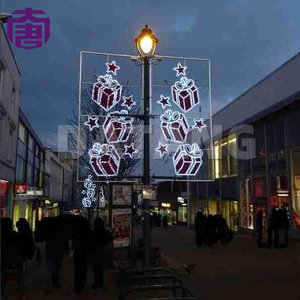 Vibrant 2d Pole Decorative <b>Lights</b> For Park Entrances Shopping Avenues And Holiday Nighttime Illumination Displays - Product Image 4