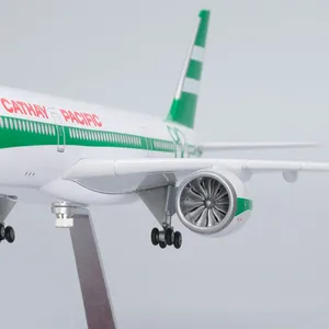 Modelo de Avión de Resina a Escala 1/142 de 47 cm de Cathay Pacific Airways <span class=keywords><strong>Airbus</strong></span> <span class=keywords><strong>A350</strong></span>-<span class=keywords><strong>900</strong></span> con la Decoración del 80 Aniversario y Ruedas - Product Image 6