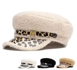 Nouvelle collection automne-hiver 2024, casquette plate en laine d'agneau à imprimé léopard, casquette tendance pour femmes, chapeau béret chaud - Product Image 2