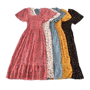 Gaun Panjang Lengan Pendek Leher Persegi Vintage Elastis Motif Bunga Desain Gaun Musim Panas Wanita