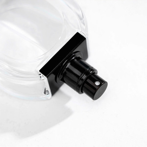 30ml Press Pump Perfume Refillable <b>Bottle</b> Wholesale Portable Travel Glass <b>Spray</b> <b>Bottle</b> <b>Empty</b> Card Clasp Perfume <b>Bottle</b> - Product Image 5