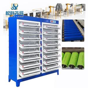 Machine de classement de capacité des cellules de batterie au lithium 512 canaux 5V 3A 6A 32650 18650 21700 pour le test de charge et de décharge - Product Image 1