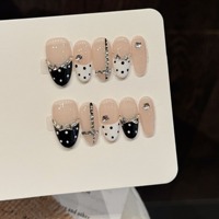 Faux ongles faits main et feuilles de nail art très demandés. Coffret cadeau gratuit. Réutilisable. Personnalisable avec des images. Style doux.